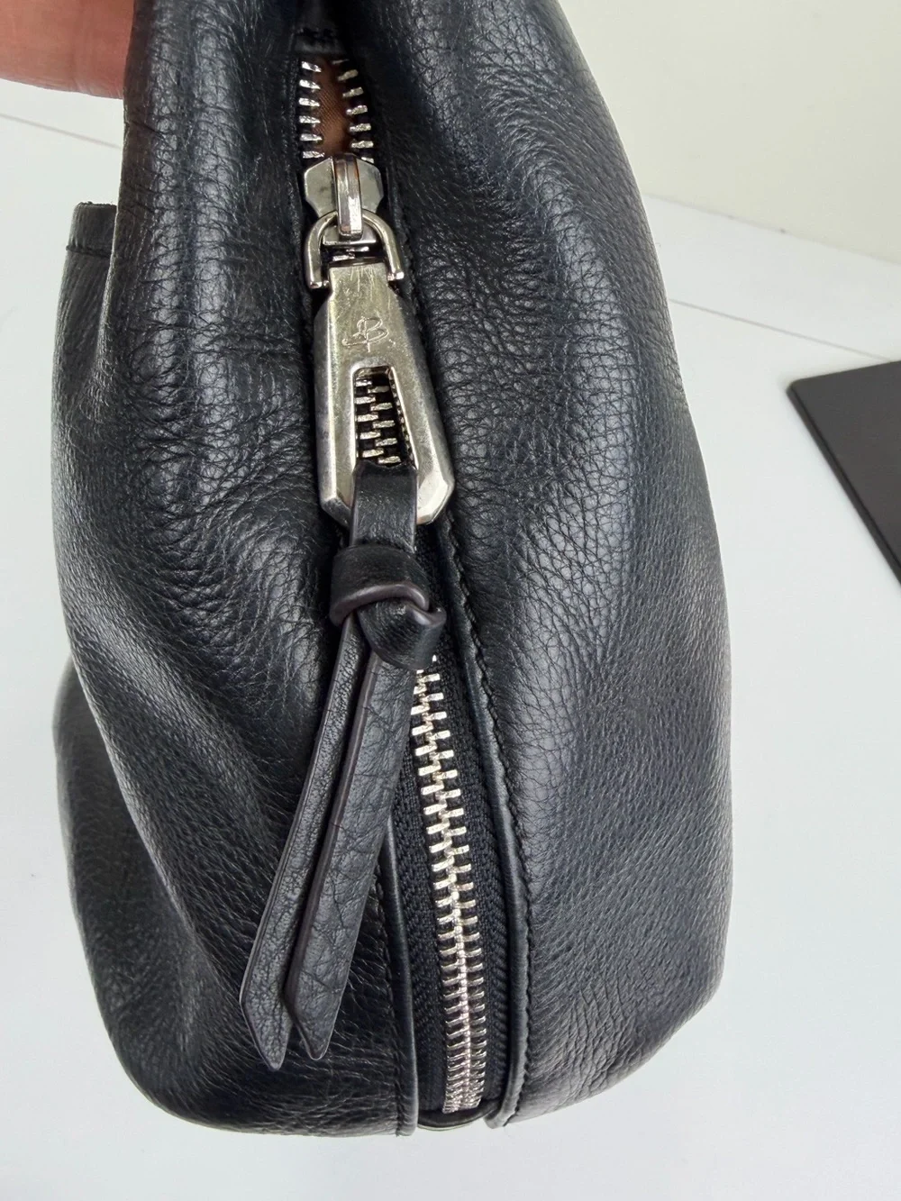 Makowsky Y2K Black Leather Hobo Shoulder Bag Boho Slouch Quiet Luxury